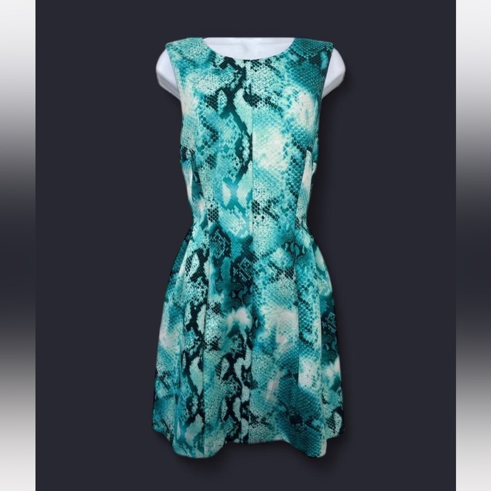 🐍Calvin Klein Teal Snake Print Sleeveless Dress-Size 8